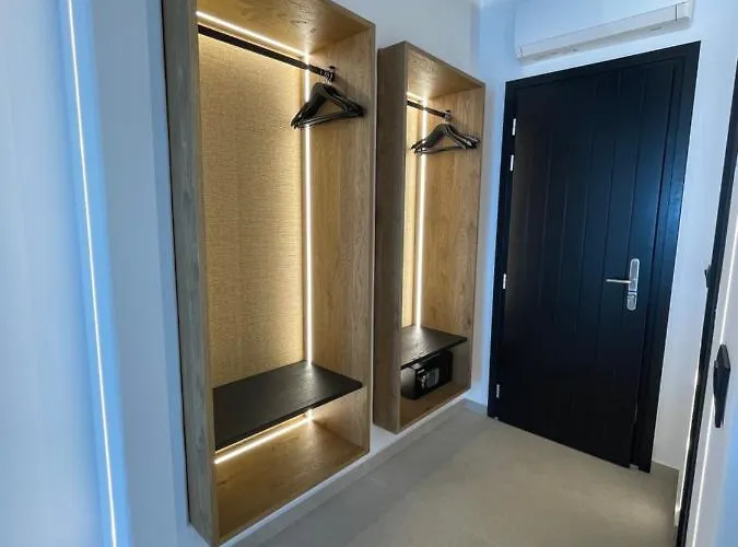 아파트호텔 Seethrough Mykonos (adults Only) 4*