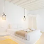 Seethrough Mykonos (adults Only) 公寓式酒店 4*