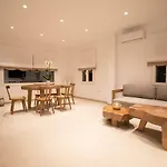 Seethrough Mykonos (adults Only) 公寓式酒店