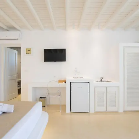 מלון דירות Seethrough Mykonos (adults Only)