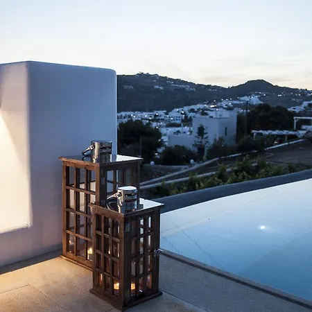 מלון דירות Seethrough Mykonos (adults Only)